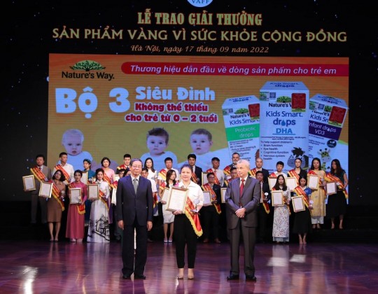 Bộ 3 Cao-Khôn-Lớn “siêu đỉnh” của Nature’s Way vinh dự nhận giải thưởng "sản phẩm vàng vì sức khỏe cộng đồng" năm 2022
