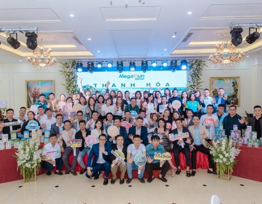 Nature's Way tham dự hội nghị khách hàng khu vực Thanh Hóa với chủ đề: Muốn khác biệt phải khắc nghiệt
