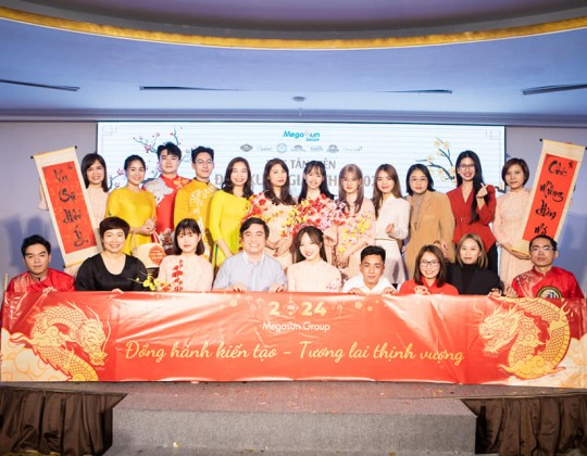 Tân niên linh đình: Đại gia đình Nature’s Way chúng mình cùng đón xuân Giáp Thìn