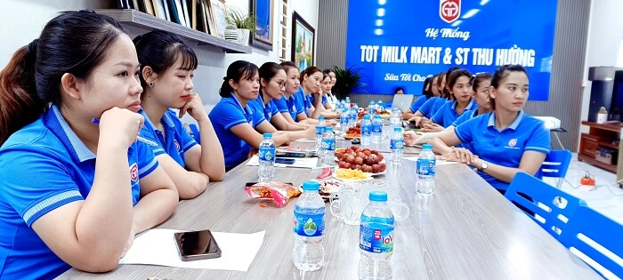 Buổi đào tạo hệ thống Tot Milk Mart