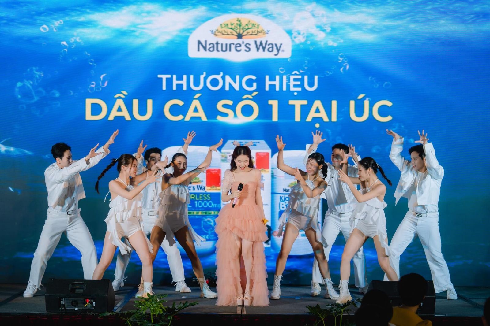 Các tiết mục văn nghệ trong buổi lễ ký kết