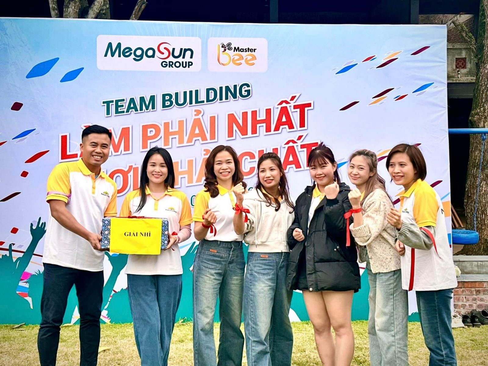 Sinh nhật Master Bee