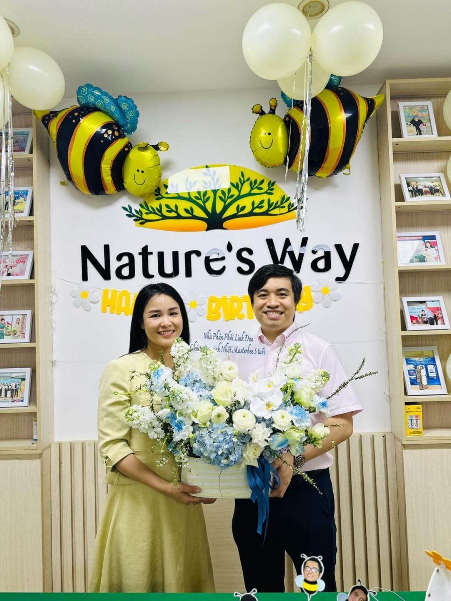 Chúc mừng sinh nhật Master Bee 5 tuổi