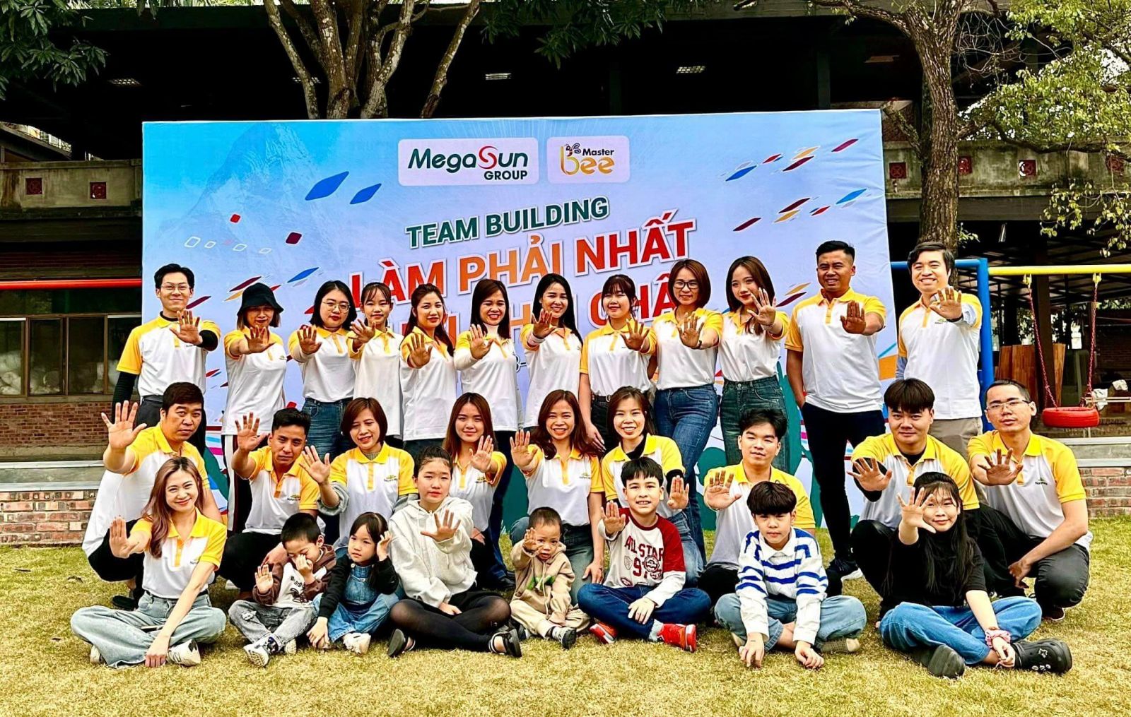 Sinh nhật Master Bee