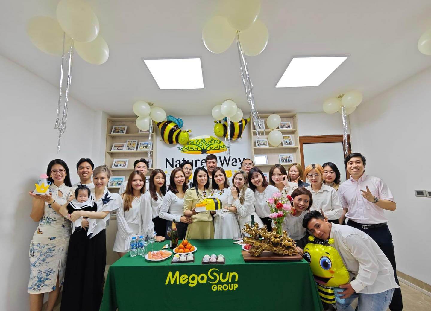 Chúc mừng sinh nhật Master Bee 5 tuổi