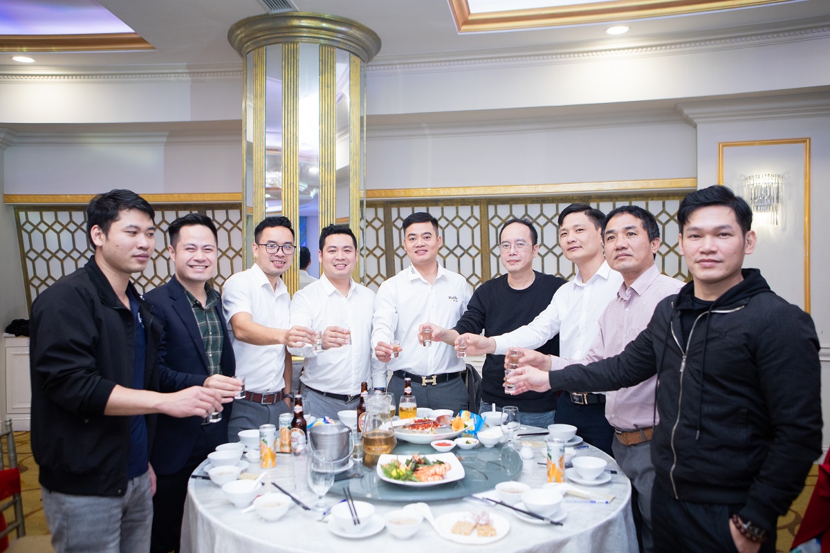 “Year End Party 2024” cháy hết mình cùng gia tộc Megasun Group