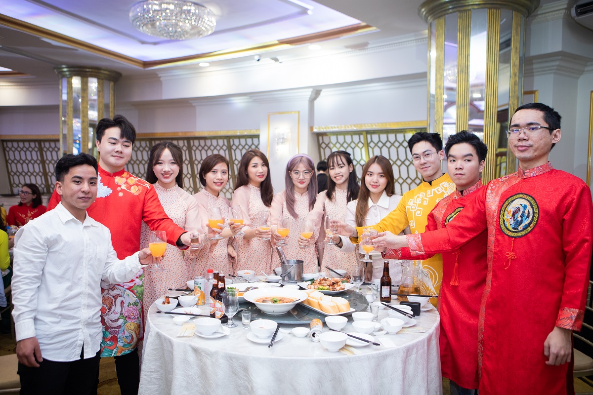 “Year End Party 2024” cháy hết mình cùng gia tộc Megasun Group
