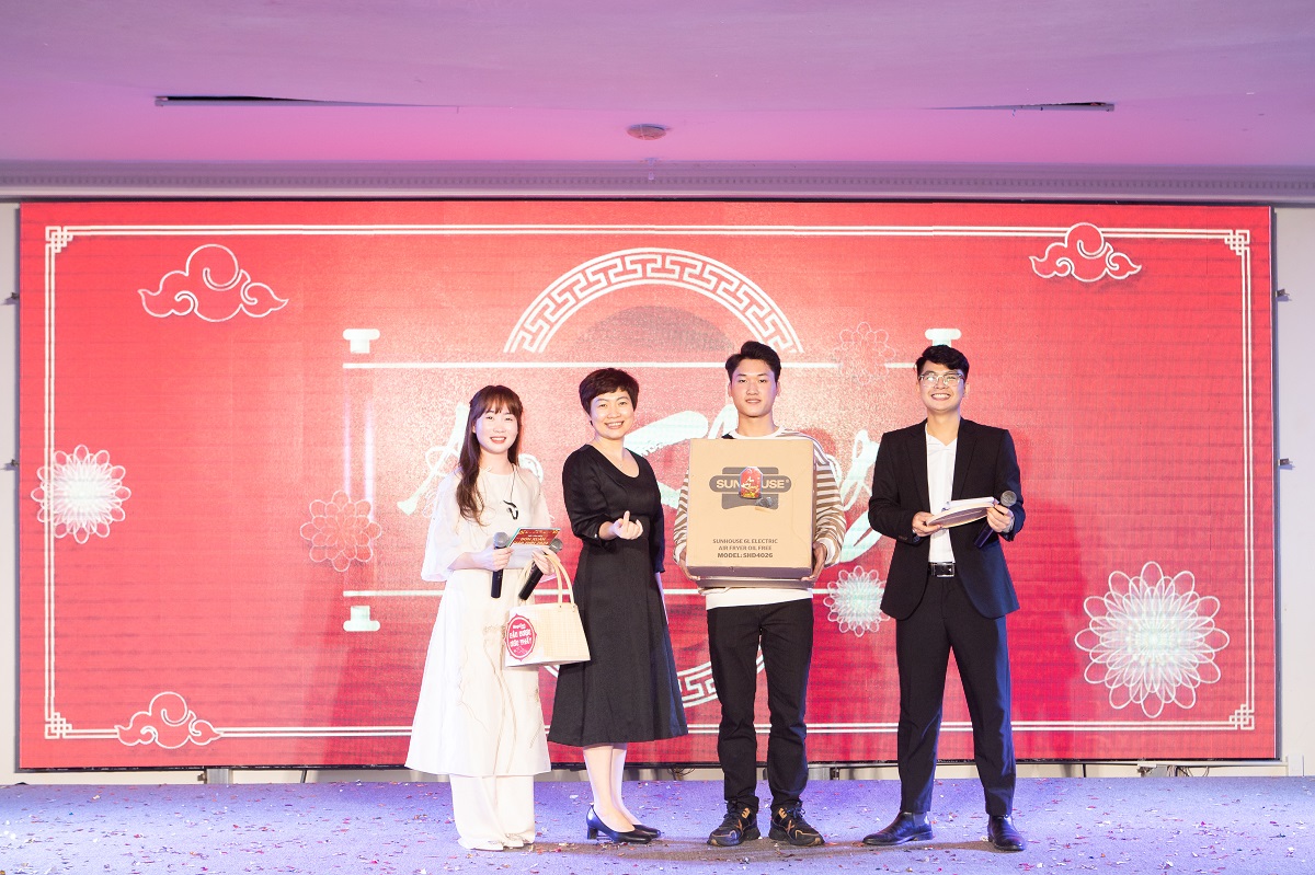 “Year End Party 2024” cháy hết mình cùng gia tộc Megasun Group