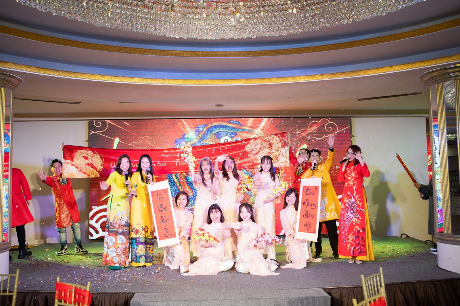“Year End Party 2024” cháy hết mình cùng gia tộc Megasun Group